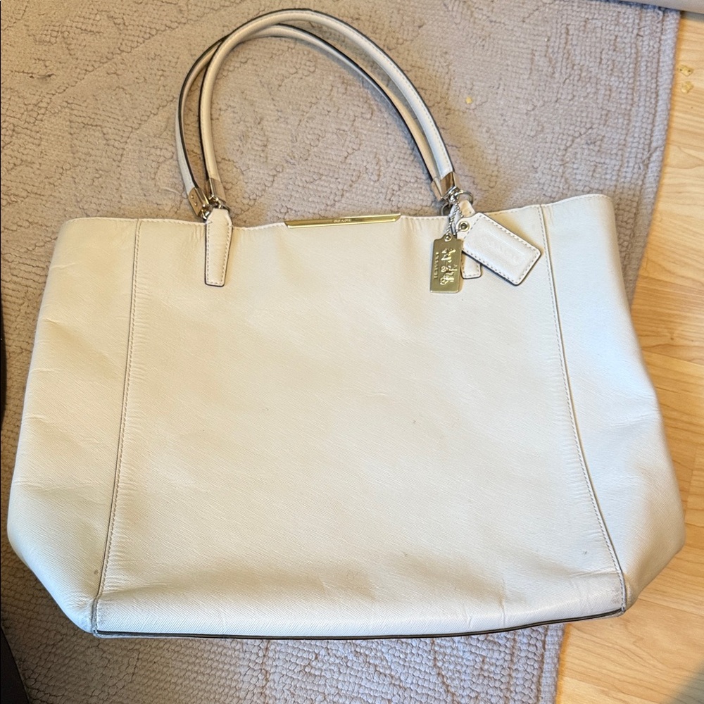 Coach Madison Saffiano Leather Tote Ivory